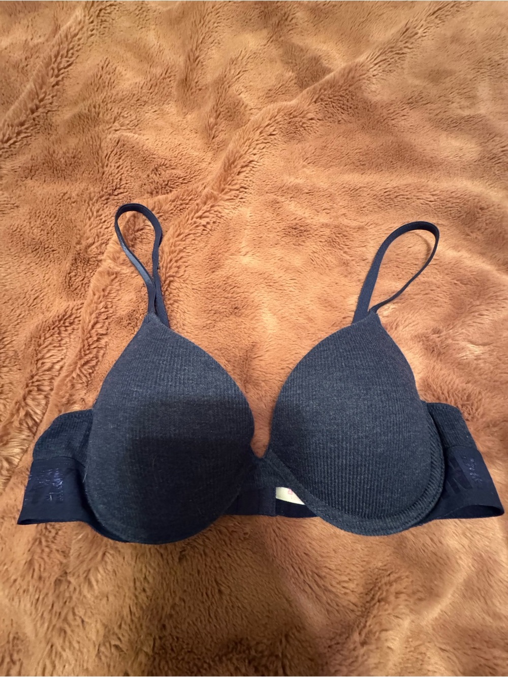 PINK Victoria's Secret Navy Seamless Molded Bra